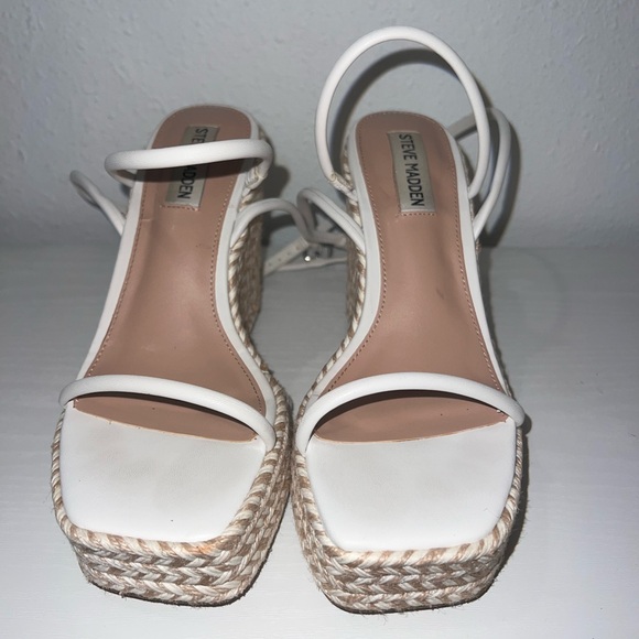 Steve Madden White Woven Wedge Sandals - Picture 2 of 6